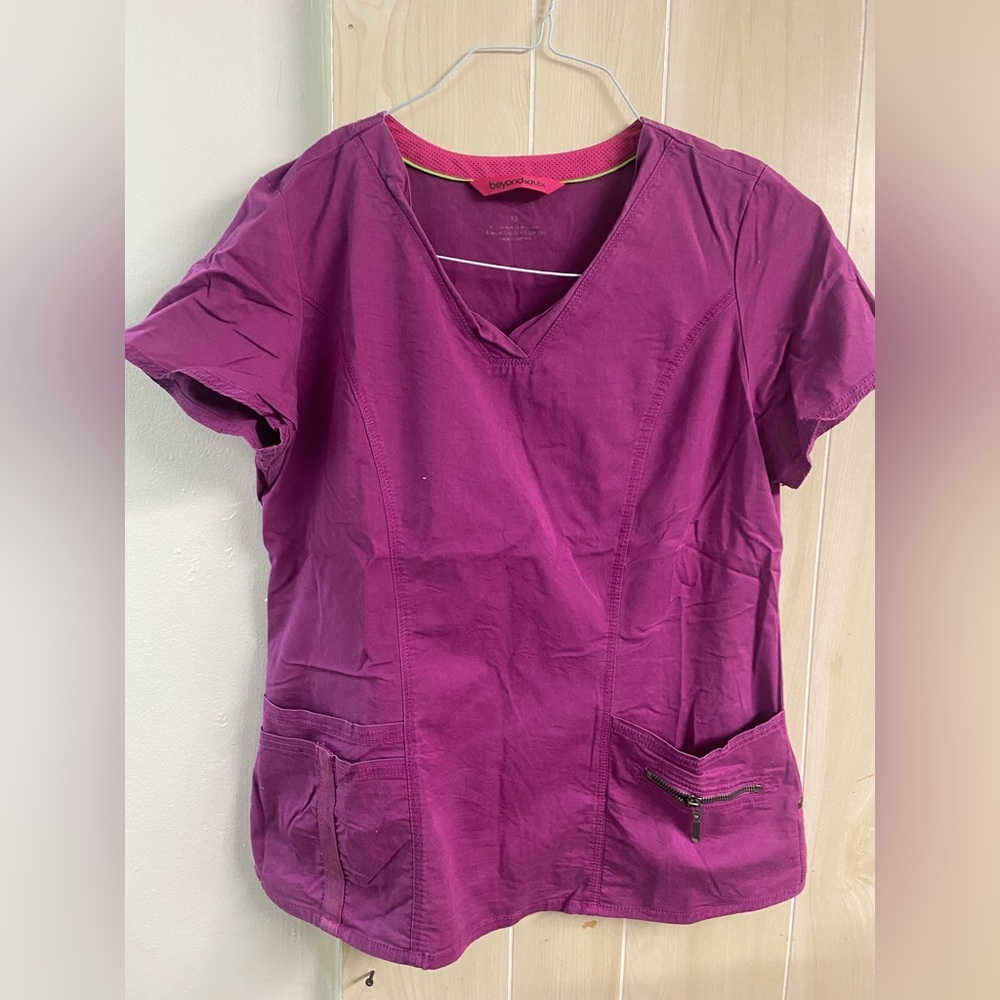 Beyond Scrubs SET
